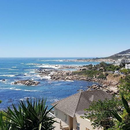 Beta Beach Guest House Kaapstad Buitenkant foto