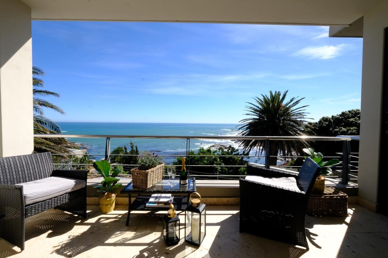 Beta Beach Guest House Kaapstad Buitenkant foto