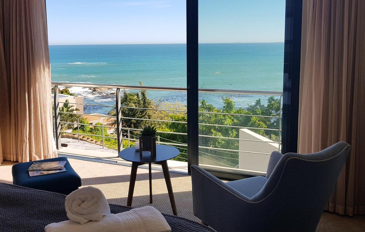 Beta Beach Guest House Kaapstad Buitenkant foto