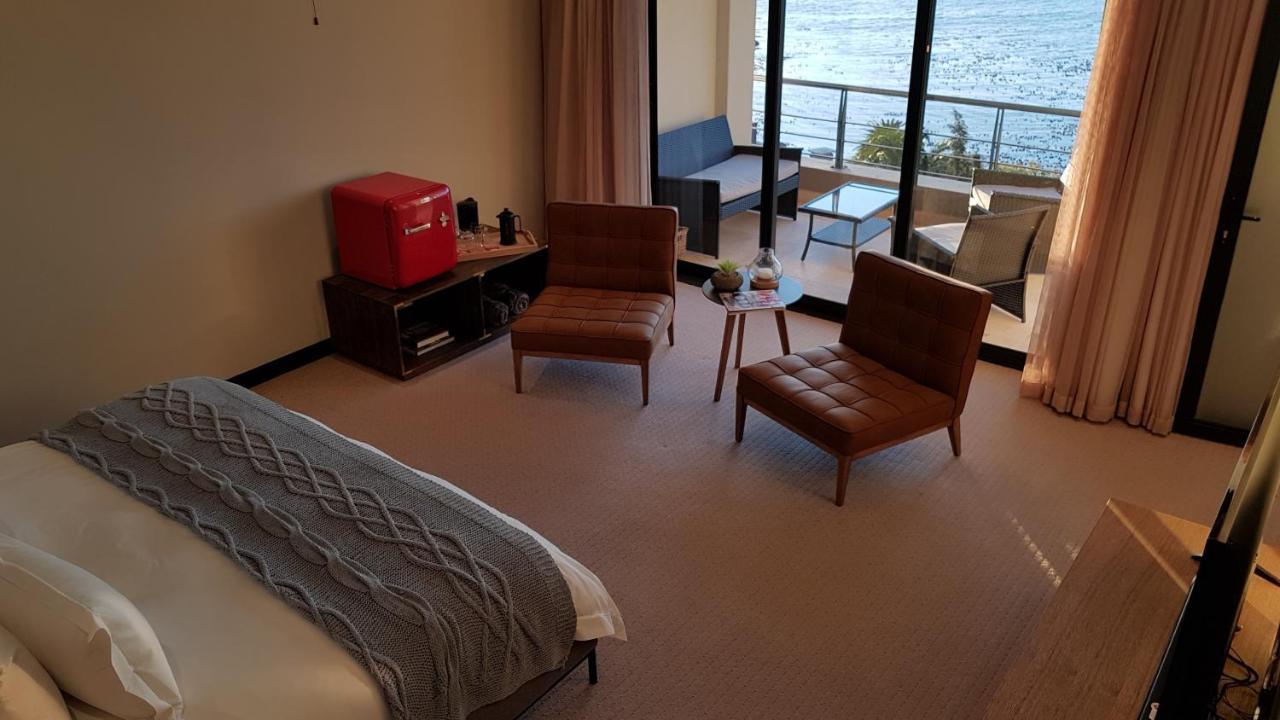 Beta Beach Guest House Kaapstad Buitenkant foto