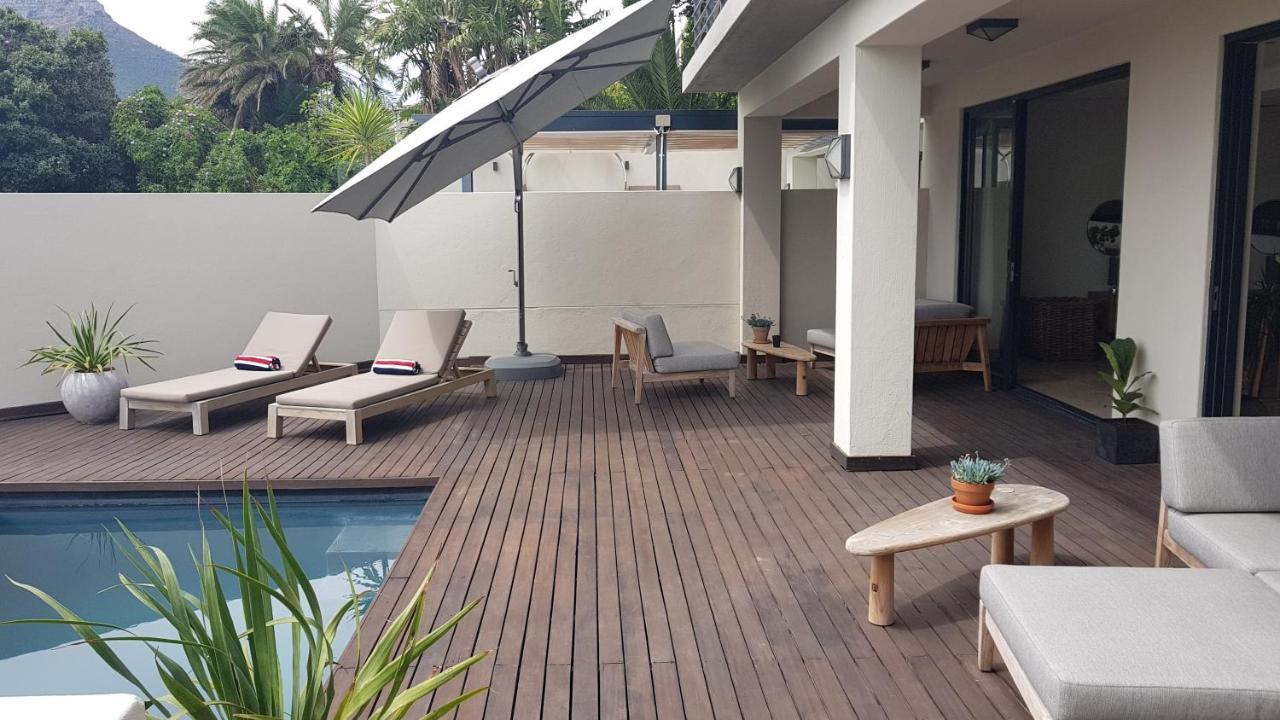 Beta Beach Guest House Kaapstad Buitenkant foto